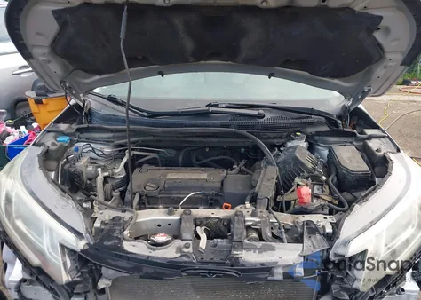 2015 Honda Cr-V Lx z USA, uszkodzony, nr VIN 5J6RM4H35FL058088